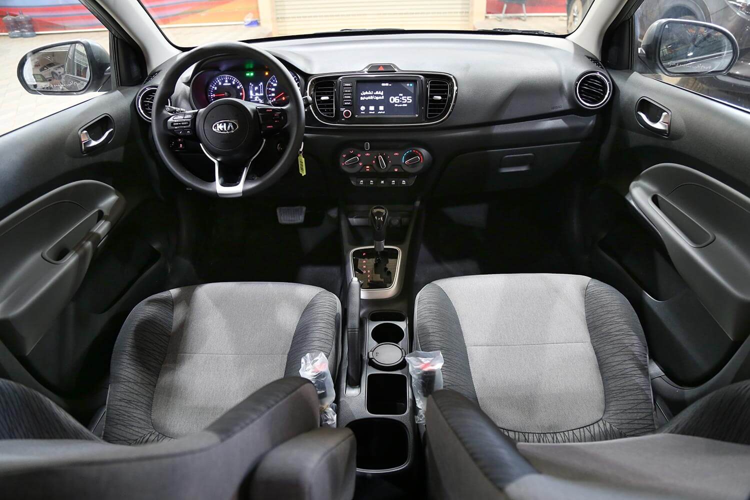 صورة داخلية للسيارة  كيا بيجاس EX 2021